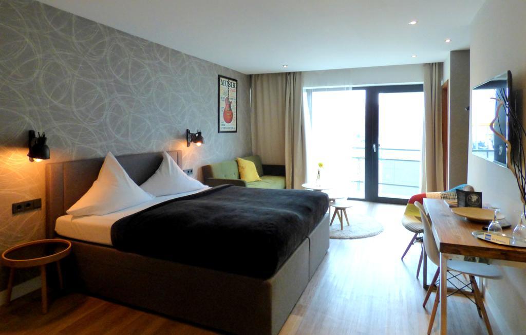 Niteroom Boutiquehotel & Apartements Duisburg Bagian luar foto